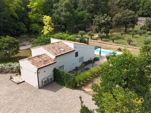 Villa 4 pièces 115 m²
