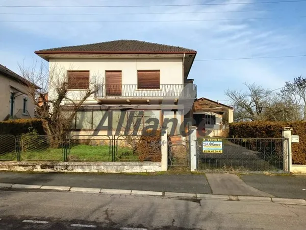 Maison 8 pièces 196 m²