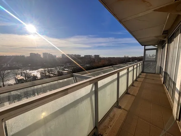 ASNIERES QUAI DE SEINE - 5 PIECES BALCON PARKING - 445 000€ FAI