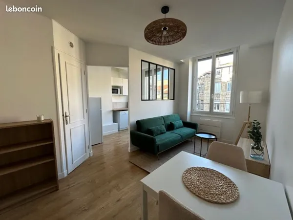 Meublé 3 pièces 45 m²