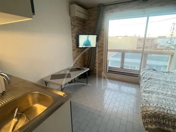 Studio 1 pièce 17 m²