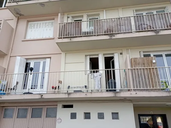 BRIVE QUARTIER BREUIL : Au premier étage d'une résidence de