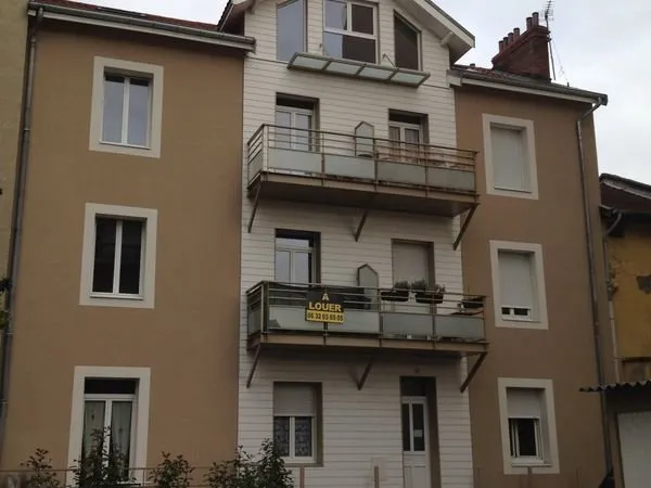 F3 55 m² rdc terrasse et place de parking