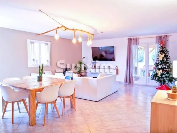 Maison 6 pièces 180 m²