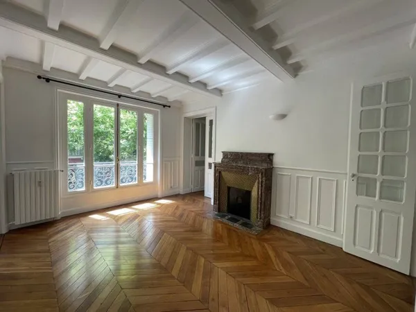 Appartement 4 pièces 82 m²
