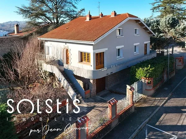 EN EXCLUSIVITÉ *** MAISON INDIVIDUELLE DE 212M2 *** ST PRIES