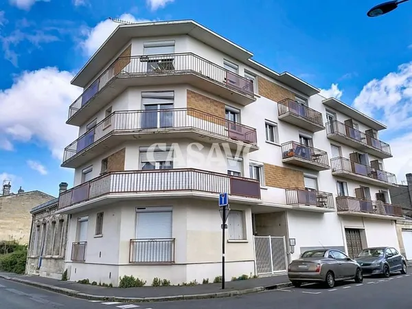 Vente Appartement 2 pièces de 41m² - 33800 Bordeaux