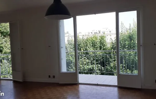 Appartement traversant 105m2