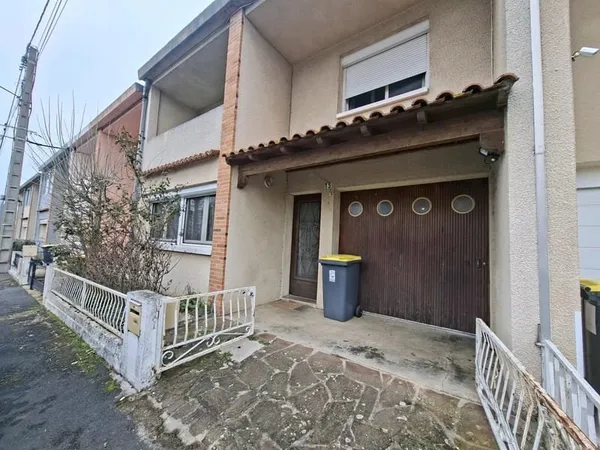 Maison en duplex à rafraichir