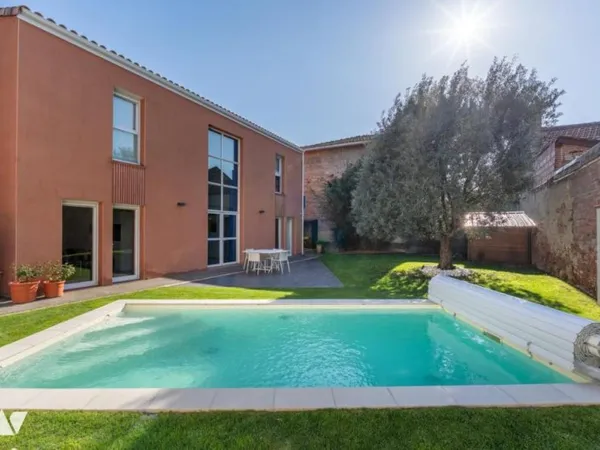 Maison 5 pièces 199 m²