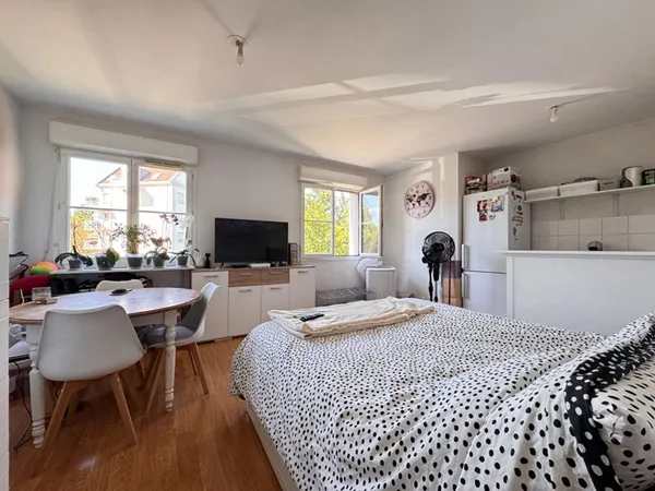 Studio 1 pièce 29 m²