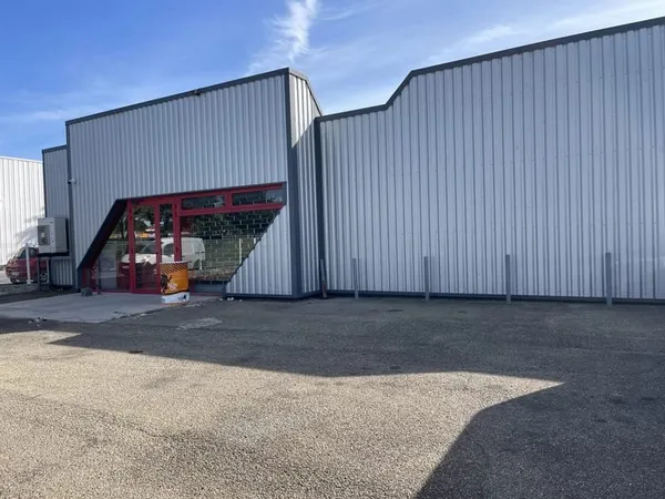 Local commercial