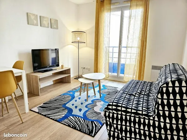 🔑 STUDIO meublé rénové Agen hyper centre 20m²