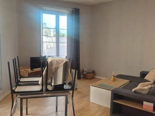 Appartement t3 non meublé centre le blanc