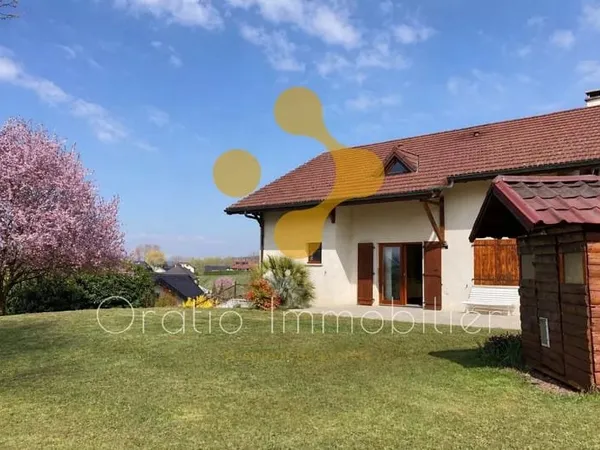 Maison familiale de 5 chambres à La Balme-de-Sillingy