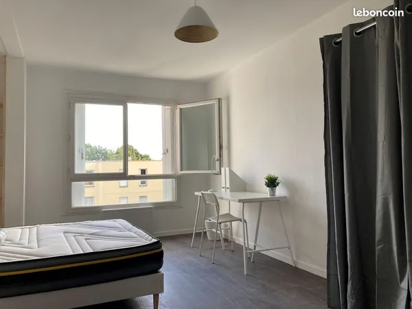 🏠 Chambre meublée - Prestations haut de gamme - T4 rénové - Parc des Gayeulles - métro Joliot-Curie