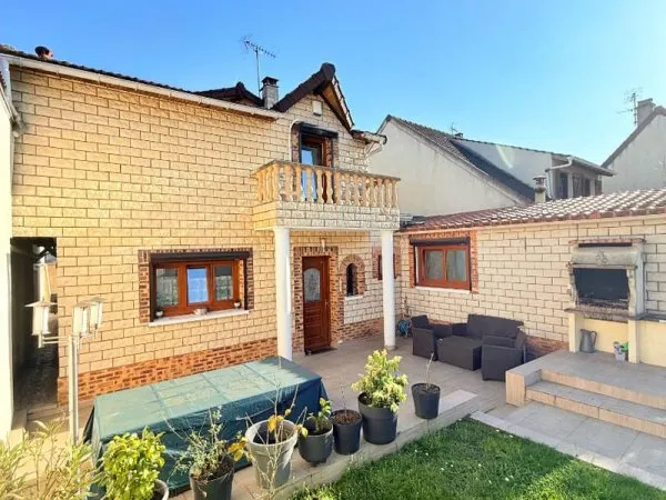 Maison Arnouville 7 pièce(s) 125 m2