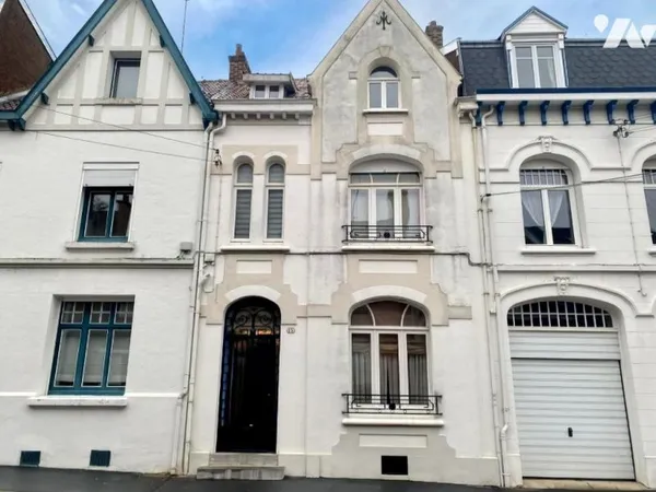 Maison 6 pièces 150 m²