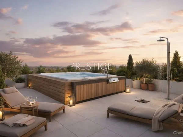 MONTPELLIER PORT MARIANNE MAGNIFIQUE PENTHOUSE EN DUPLEX T5 DE 1