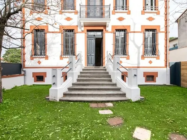 Immeuble de rapport 20 pièces 646 m²