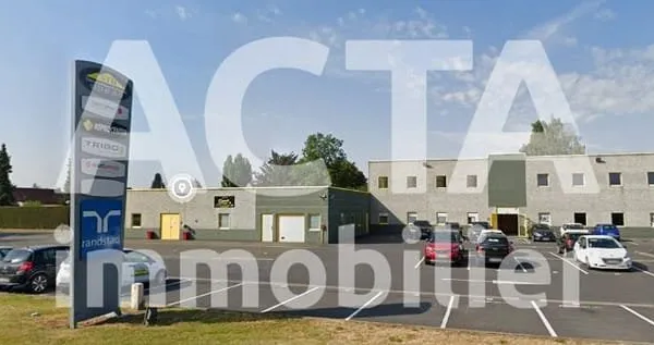 Local 100 m²