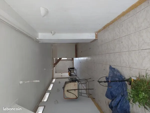 Local d’activité et entrepôt Vente Limoges  120m² 89000€