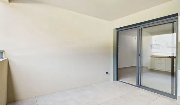 Studio 1 pièce 33 m²
