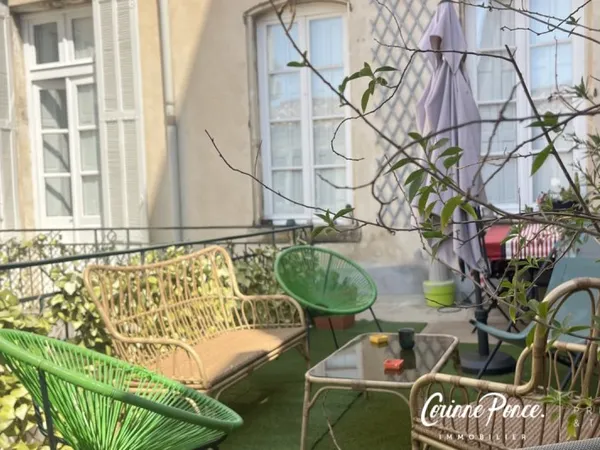 NÎMES MAISON CARRÉE BOURGEOIS D 222m2 CHARME P8 TERRASSE CA