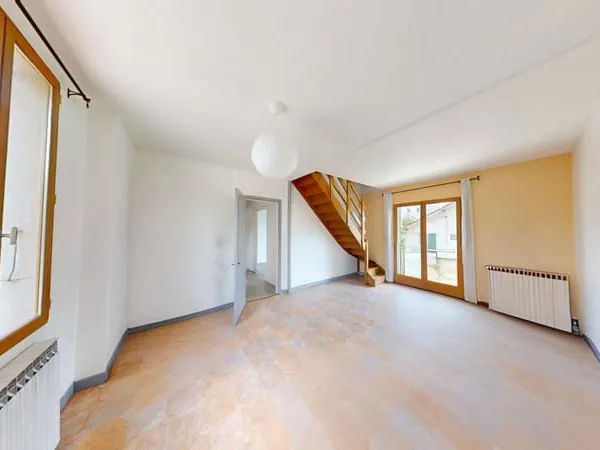 Maison 190m2 ( 225m2 utile) / appartement en RDC 45m2