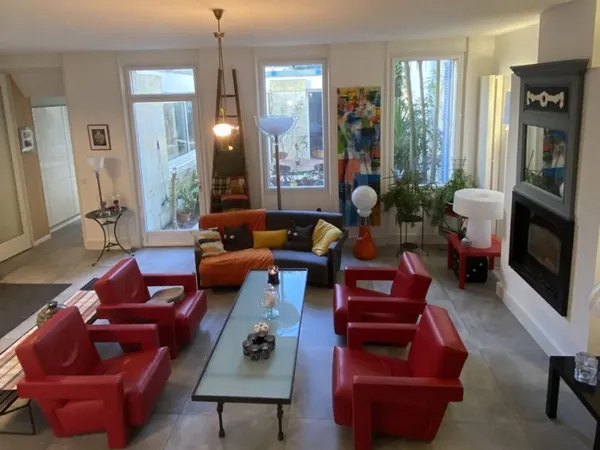 Maison 8 pièces 200 m²