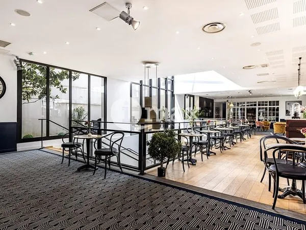 LEVALLOIS - STUDIO - 240 000 € FAI
