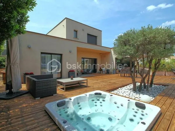 Maison 6 pièces 165 m²