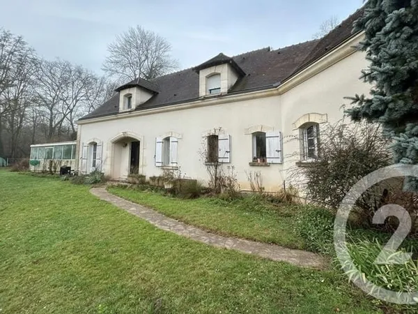 Maison 9 pièces 290 m²