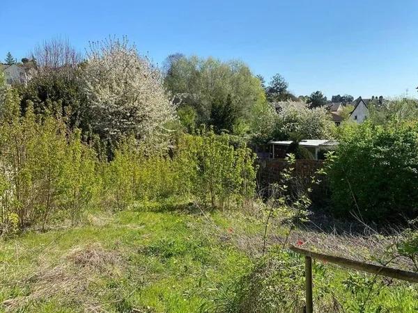 Terrain 360 m²