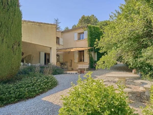 Maison 5 pièces 162 m²