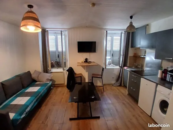 🌞 Studio meublé 18 m² - Marseille Joliette