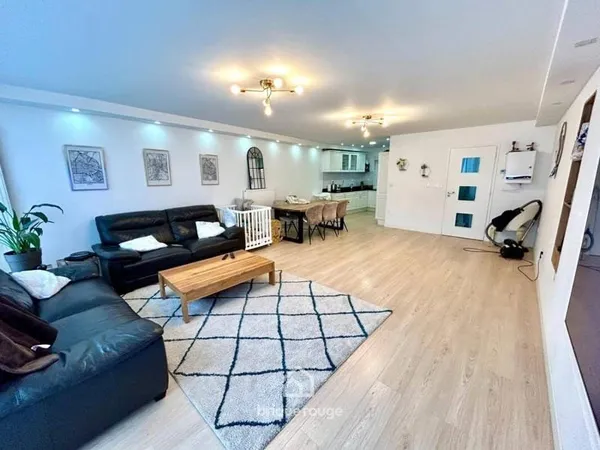 Maison 5 pièces 137 m²
