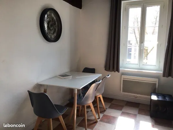 Appartement F2 meublé rue eau de robec
