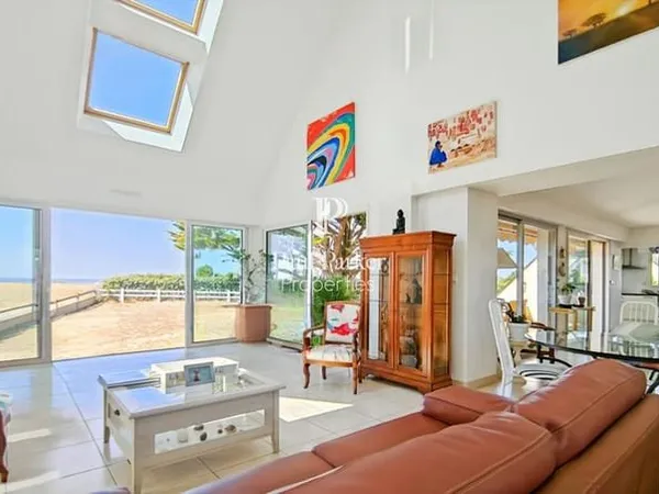 La Turballe - Maison vue mer 5 chambres avec beau terrain de 1170 m2