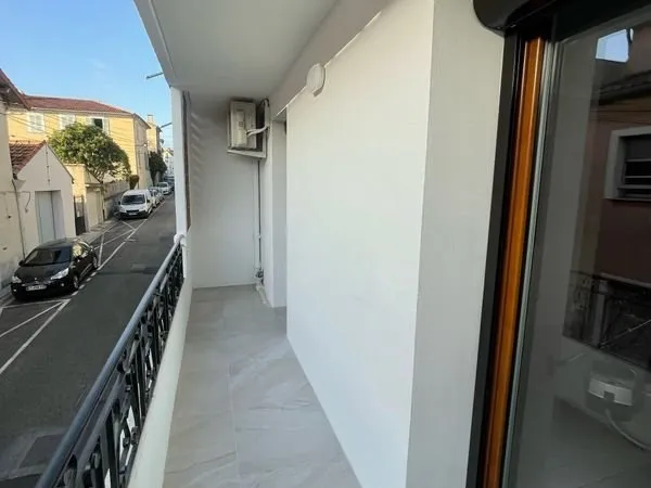 Appartement de 65 m2 entierement renove