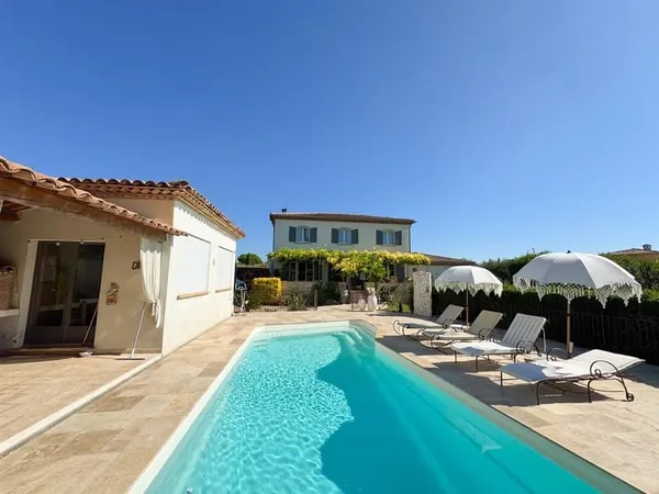 Nouveaute Bastide Provencale - 190 m2- Le Muy