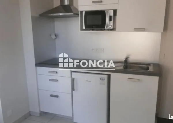 Appartement Location Vienne 2p 31m² 615€