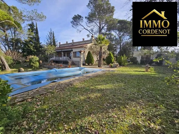 Villa 5 pièces 130 m²