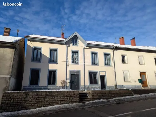 Immeuble 12 pièces 270 m²