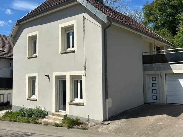 Maison de village rénovée