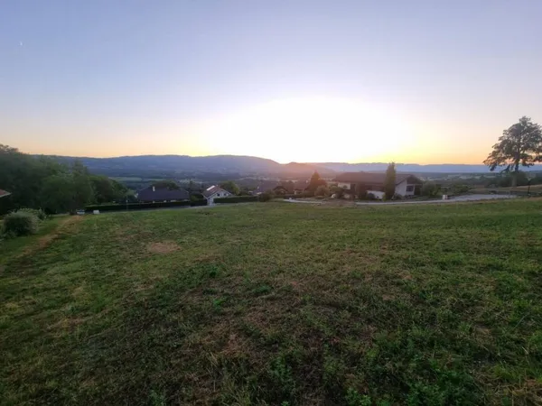 Terrain 546 m²