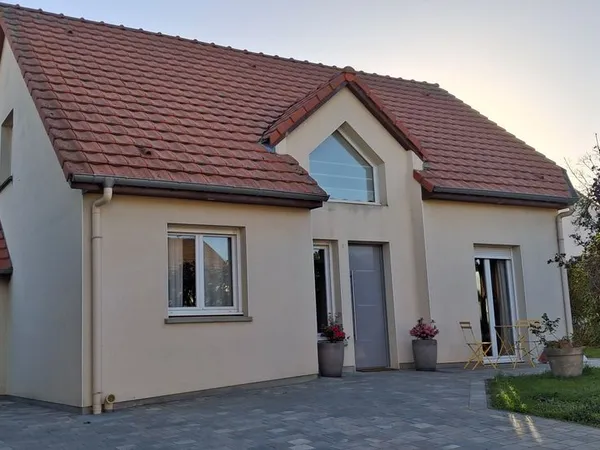 Maison-6 pièces-140 m2