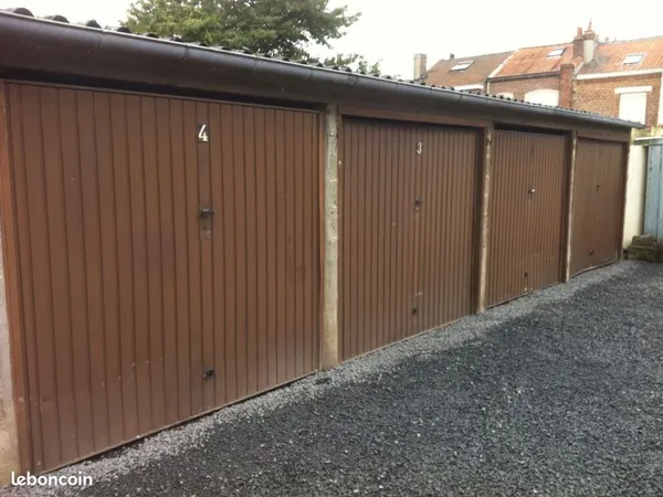 Garage à louer