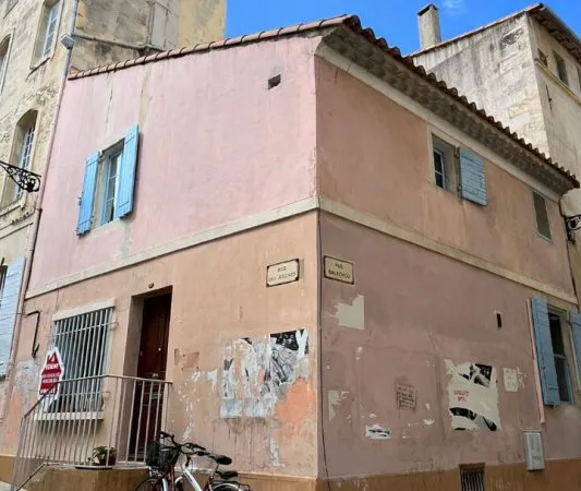 Maison quartier des Arènes