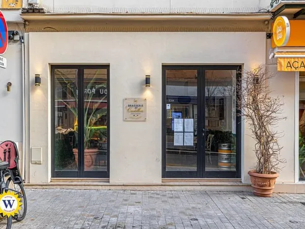 FONDS DE COMMERCE A VENDRE - Bar & restauration au Port de Nice